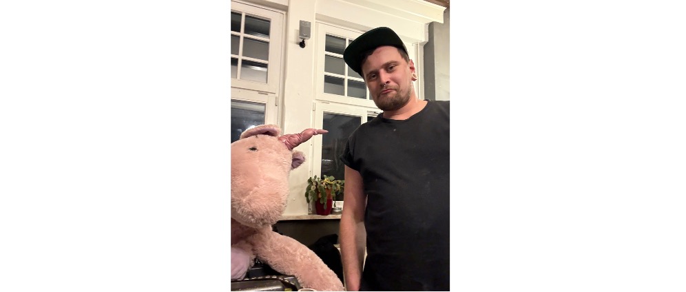 Spenden sammeln | Bester Freund in Not! Eigene Wohnung, Aber keine Küche! Kocht gerne aber kann nichts essen! Komplette Zahnsanierung Notwendig! | Spendenseite