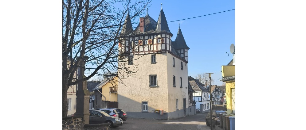 Spenden sammeln | Die alte Burg von Leubsdorf | Spendenseite