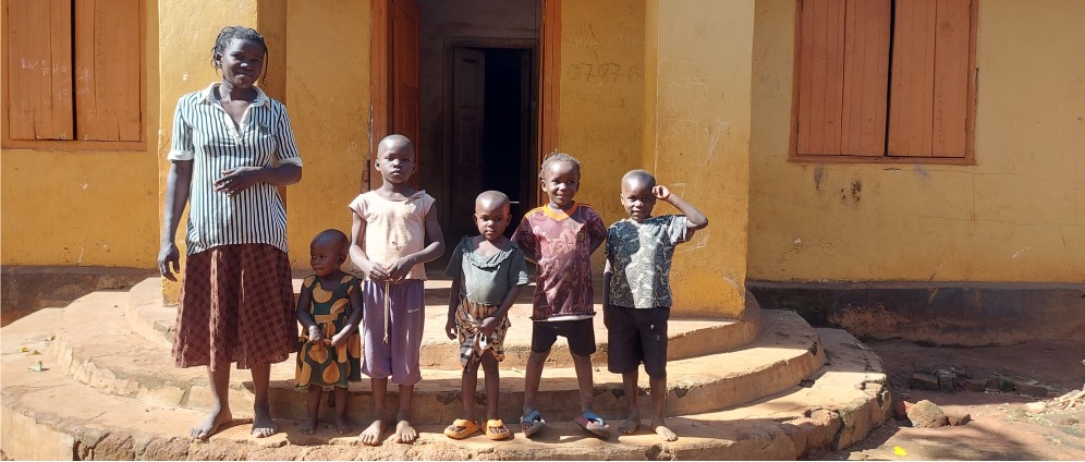 Spenden sammeln | Startkapital für eine alleinerziehende Mutter in Uganda | Spendenseite