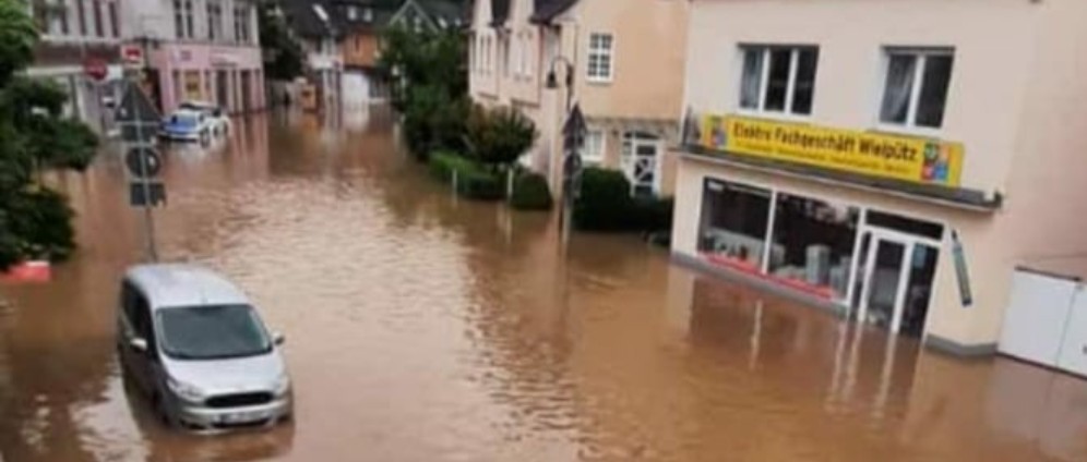 Spenden sammeln | Hilfe für Celina und Fabi Hochwasser | Spendenseite