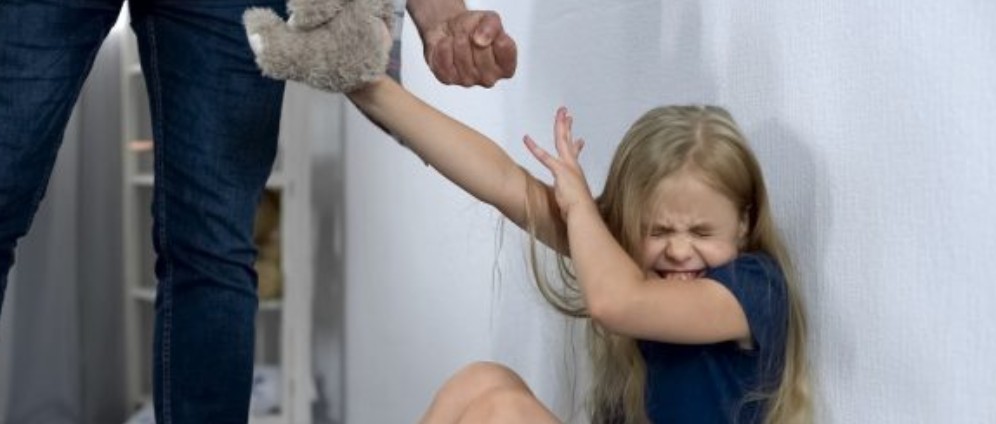 Spenden sammeln | Hilfe Gewalt gegen Frau und Kind | Spendenseite
