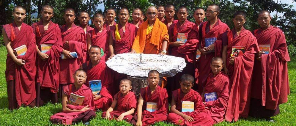 Spenden sammeln | Auto für ein buddhistisches Kloster in Bhutan | Spendenseite