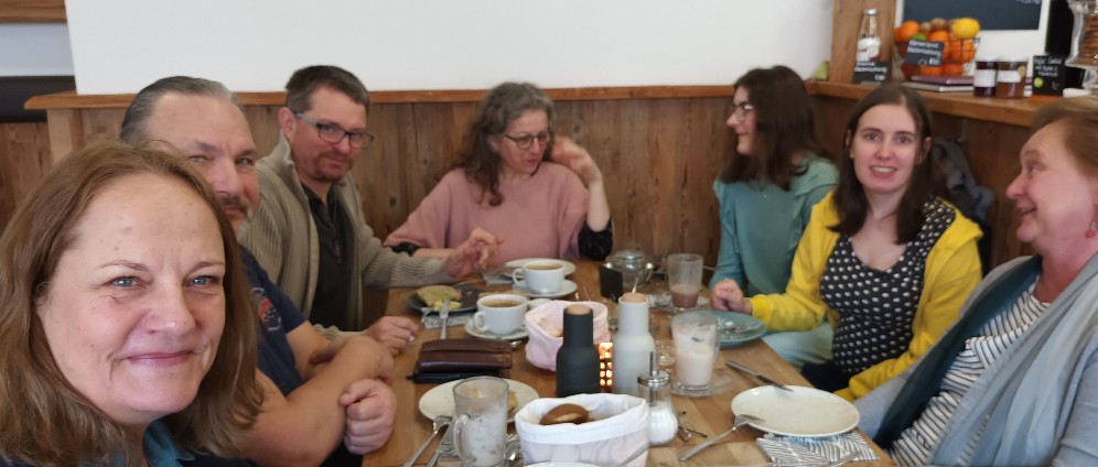 Spenden sammeln | Gemeinnützige Organisation JoinUs Gruppentreffen | Spendenseite