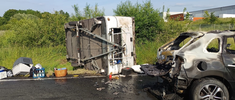 Spenden sammeln | Nach schwerem Unfall Auto und Wohnwagen Kaputt | Spendenseite