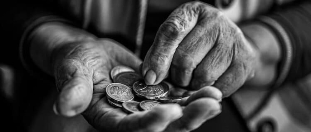 Spenden sammeln | Würde kennt kein Alter Altersarmut bekämpfen | Spendenseite